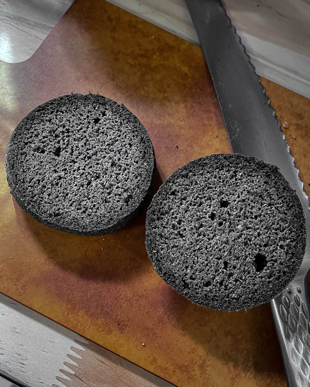 Sliced keto bread bun