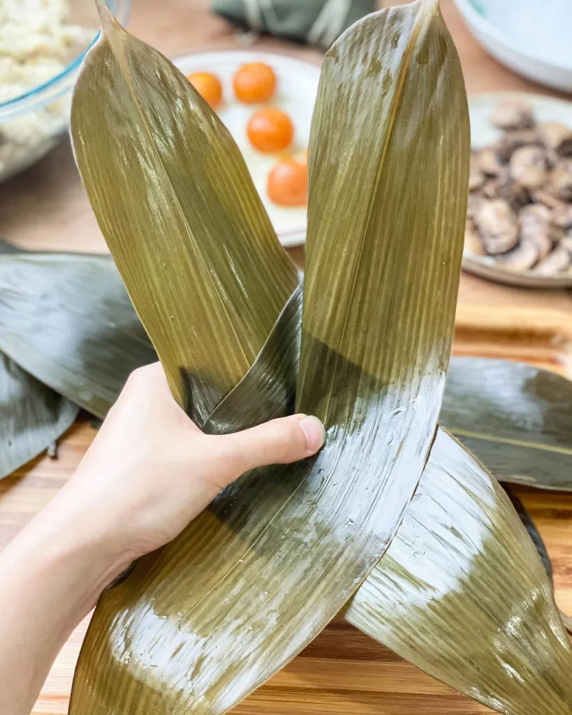 how to wrap rice dumplings