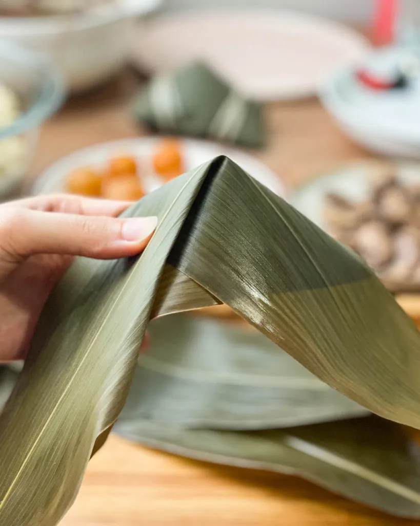 how to wrap rice dumplings