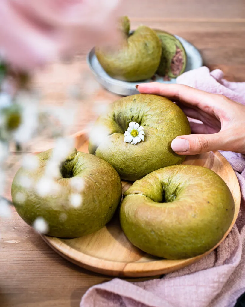 vegan bagels matcha
