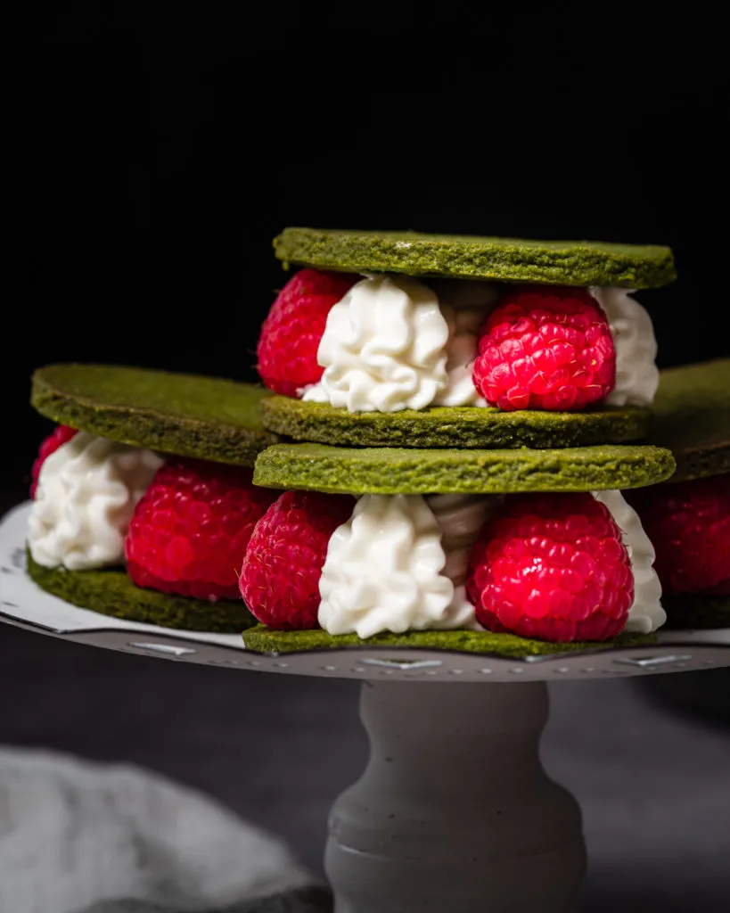 matcha cookie sandwiches